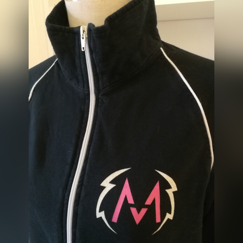 XL Maroon Five zip up hoodie - Picture 3 of 5